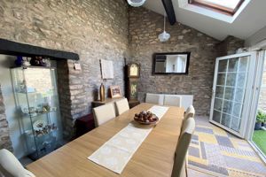 Dining Room- click for photo gallery